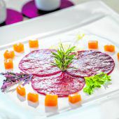 Hirsch-Carpaccio mit Kürbis