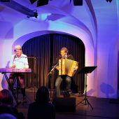 Musik-Comedy auf der Feldkircher Saumarktbühne