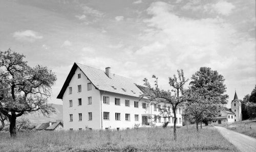 1963