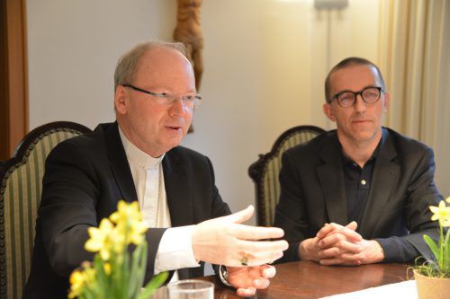 Bischof Benno Elbs (l.) und Caritas-Direktor Walter Schmolly können der in Ost­österreich angezettelten Diskussion wenig abgewinnen.  diözese/fehle