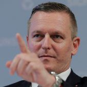 Heeresminister drückt die Stopptaste