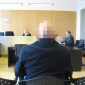 Ameisenspur zu Bettlerin gelegt