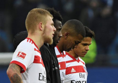 Die Spieler des Hamburger SV stehen in der Kritik der eigenen Fan-Gruppen, die auch im Spiel gegen Mainz ihre Wut äußerten. reuters