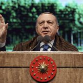 Erdogan reißt Medien an sich