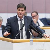 Kinderonkologie, Bildung und Standort