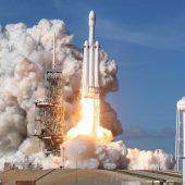 SpaceX-Marsrakete soll 2019 erste Strecken fliegen