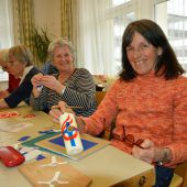 500 Kerzen für Ostern und für den guten Zweck