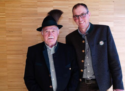 Jäger-Legende Armin Plattner (l.) mit Jagdschutzorgan Johannes Summer.