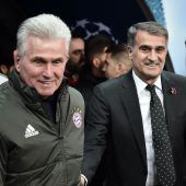 Bayern spaziert ins Viertelfinale und Heynckes schreibt Geschichte