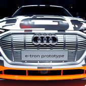 Messepremiere des Audi A6: Business-Limousine im Rampenlicht
