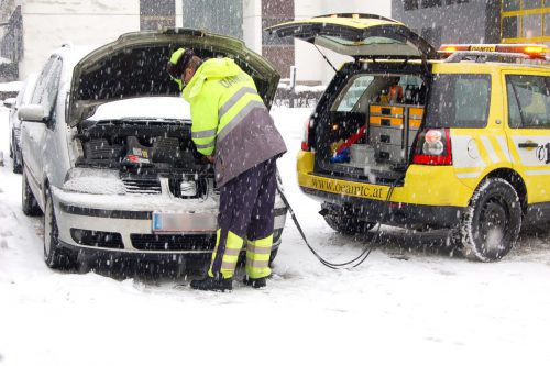 Seit vergangenem Montag musste die  ÖAMTC-Pannenhilfe in Vorarlberg fast tausend Mal zum Einsatz ausrücken.  ÖAMTC