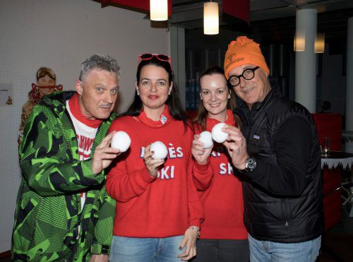 VN-Team: Hans-Günter Pellert, Hanna Reiner, Tanja Güfel und Tony Walser.