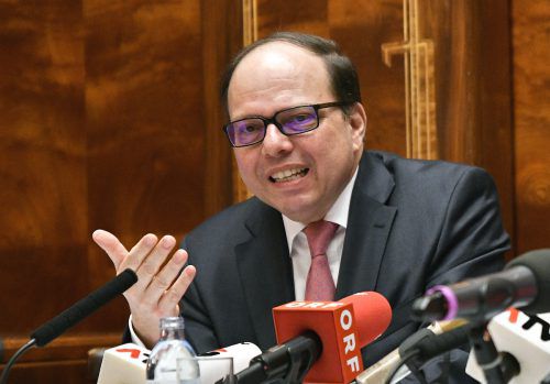 Ärztekammerpräsident Szekeres sprach von „unverzichtbaren Leistungen“. APA