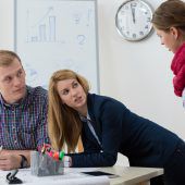 Jeder dritte Arbeitnehmer leidet unter Streit im Büro
