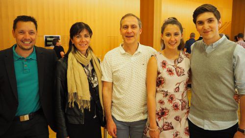Arno, Tatjana, Stefan, Nina und Pius waren vom Kuli‘schen Schmäh begeistert.  Christof Egle