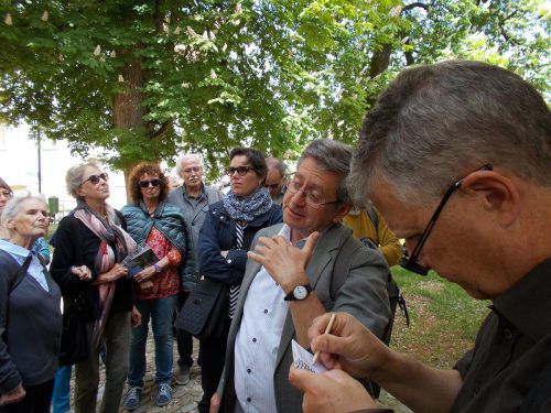 Der Feldkircher Stadtarchivar Christoph Volaucnik wusste viel über die Geschichte der Kartause und der Region rund um Memmingen zu erzählen. BET
