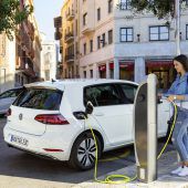 Autonews der WocheDeutschland bei E-Autos führend / Jaguar F-Pace mit mächtig Power / Kia Niro mit Elektroantrieb