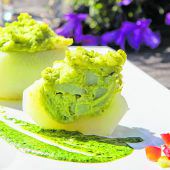 Kohlrabi mit Erbsenmusfülle