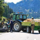 Biker (59) stirbt bei Kollision mit Traktor