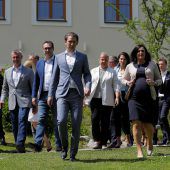 Auftakt mit Protest