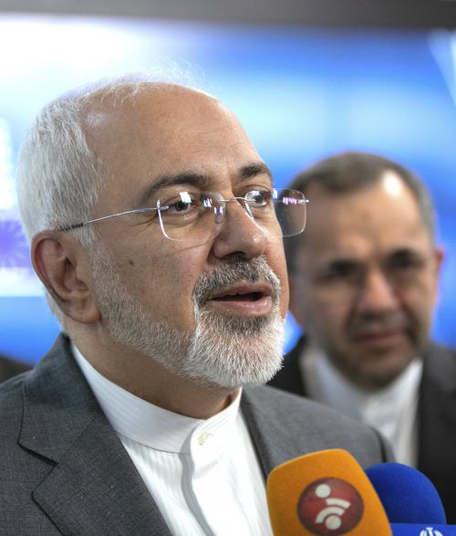 Irans Außenminister Zarif zeigte sich in Brüssel optimistisch.  AP