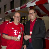 Party ganz in Rot