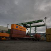 Vorarlberger Export legt weiter zu – trotz dunkler Wolken am globalen Markt. »D1