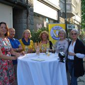 Die große Tafel für den Mittagstisch