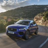 Autonews der WocheNeuer Einstiegs-Benziner für den Jaguar E-Pace / Porsche GT3 ist „Wertweltmeister“ / BMW bringt im Herbst das 8er Coupé