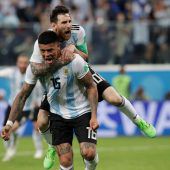 Ein Verteidiger rettet Argentinien