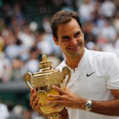 Federer greift nach neuntem Titel auf„heiligem Rasen“