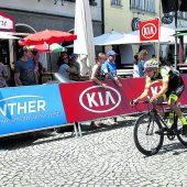 Steimle und das Team fuhrenBergtrikot nach Hause