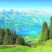 Riesige Schlagerparty unter freiem Himmel auf dem Flumserberg