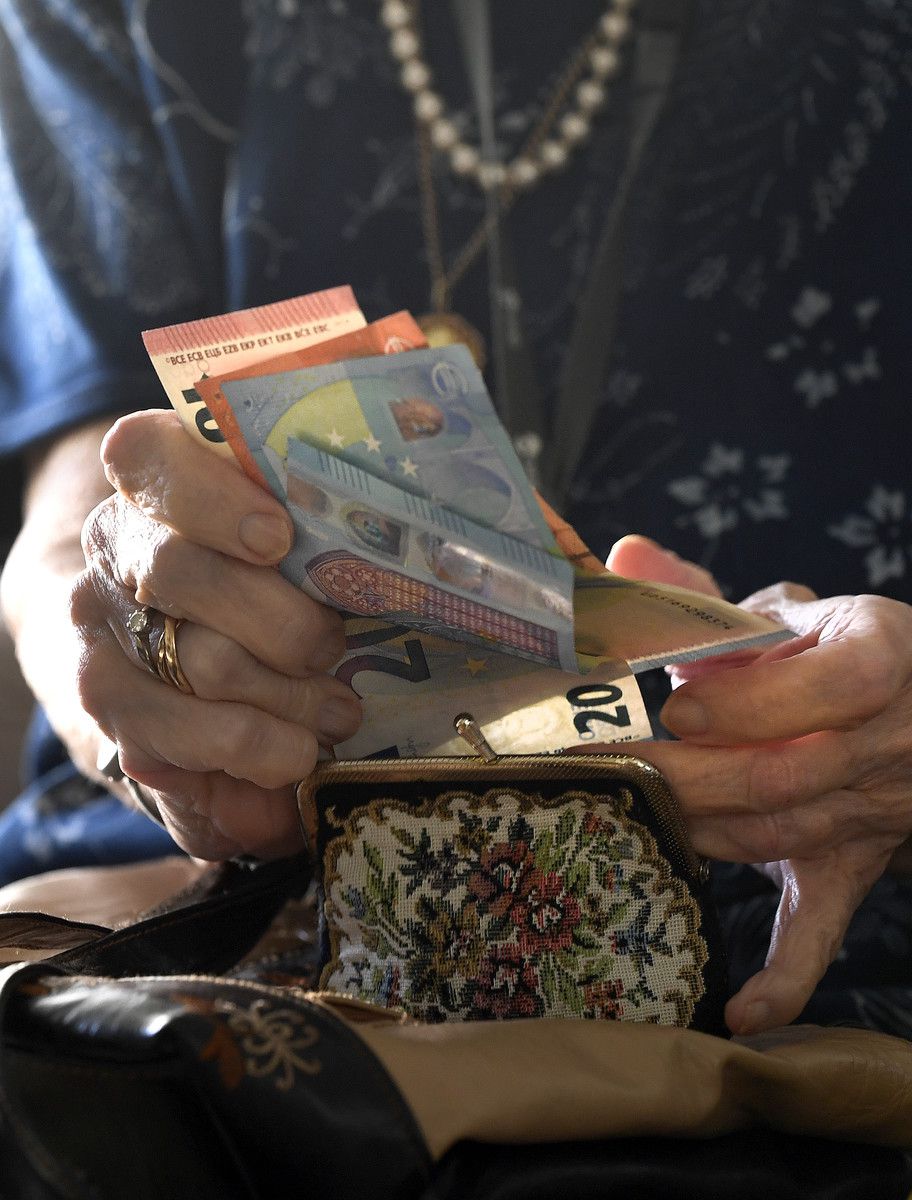 Die Pensionen sollen 2024 um rund 9,7 Prozent steigen. APA/Schneider