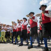Blasmusik-Großevent bei Paradewetter