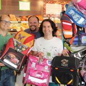 Bludenzer Unternehmen sammeln gebrauchte Schultaschen