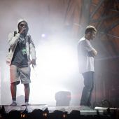 Gorillaz-Sänger fiel beim Roskilde-Festival von Bühne