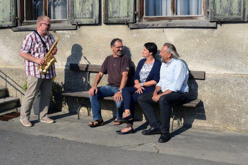 Der Bänklehock soll den Menschen ermöglichen, wieder miteinander zu reden. gemeinde