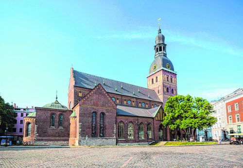 Der beeindruckende Rigaer Dom befindet sich in der Altstadt.