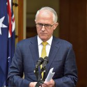 Zehn australische Minister bieten ihren Rücktritt an