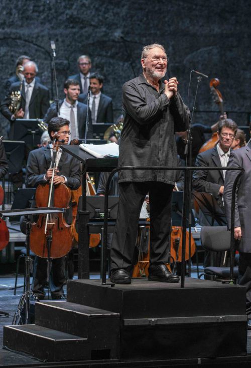 HK Gruber wurde mit seinem Ensemble gefeiert. SF/Borelli