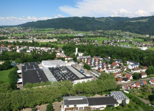 Im Kunert-Areal im Lindauer Stadtteil Zech sollen bereits genutzte städtische Flächen nachgenutzt und entwickelt werden. luftaufnahmen Bayern