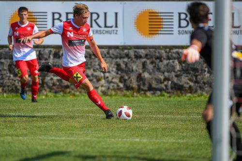 Rankweil-Kapitän Andreas Schwendinger und sein Team konnten gegen die Austria Lustenau Amateure die ersten drei Punkte der Saison einfahren. VN/Lerch