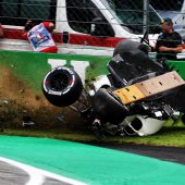 Horrorcrash und Vettel-Bestzeit an erstem Tag in Monza