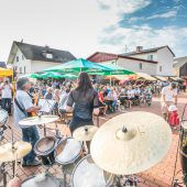 Wolfurter Wochenmarkt engagiert sich für „Ma hilft“