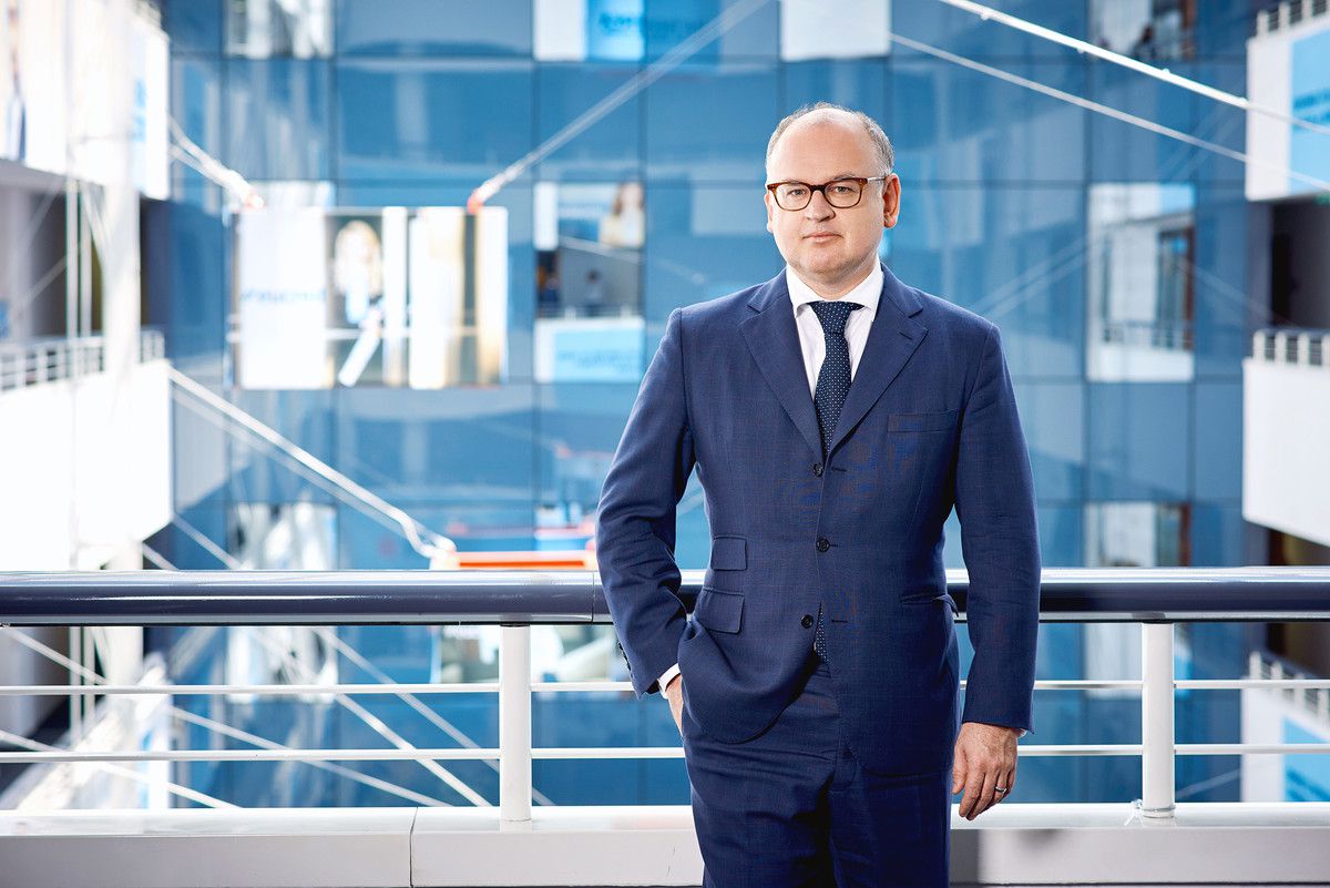 Bernd Spalt geht zur Commerzbank nach Frankfurt. erste