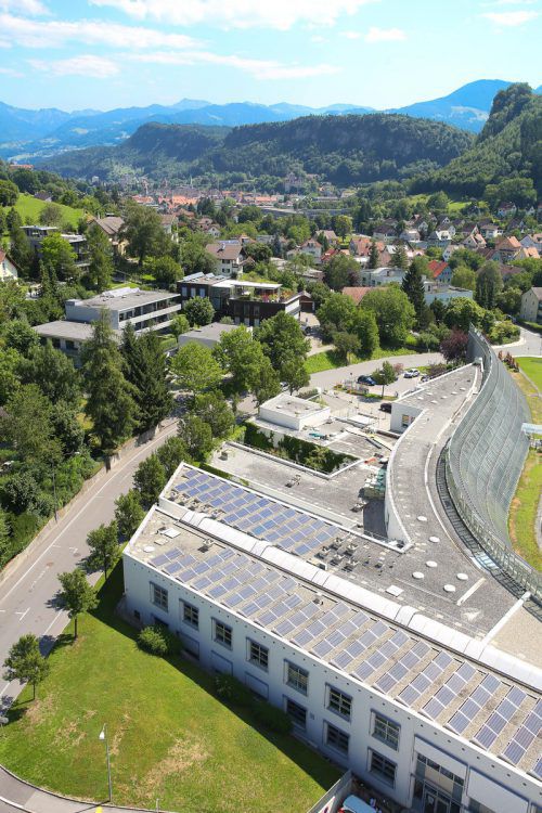 Im Landesspital Feldkirch zeigt ab und an Security-Präsenz.  VN