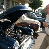 Oldie-Korso zum Radiomuseum