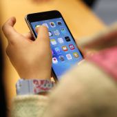 Smartphones in Kinderhänden. »A9