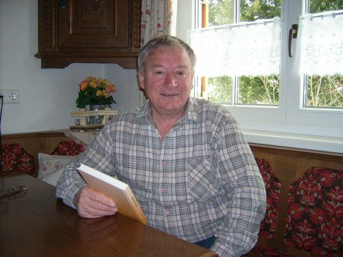 Heimatforscher Egon Moser liest am kommenden Samstag im Mehrzwecksaal. bet